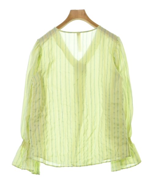 Q เสื้อสตรี