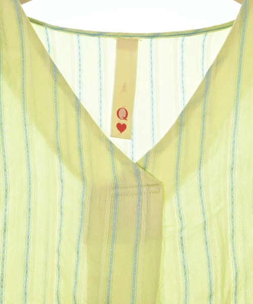 Q เสื้อสตรี