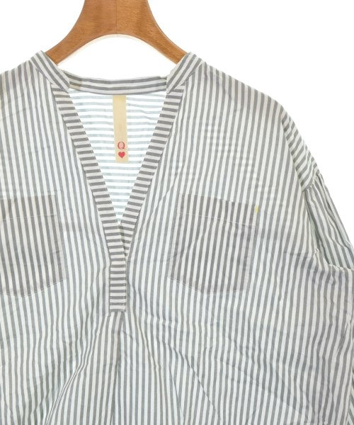 Q เสื้อสตรี