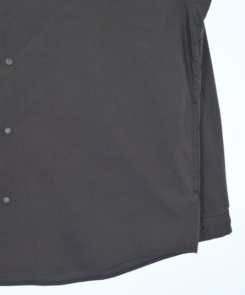 YAECA เสื้อลำลอง