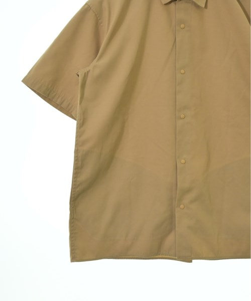 YAECA เสื้อลำลอง