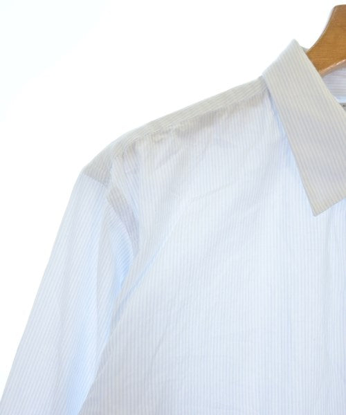 YAECA เสื้อลำลอง