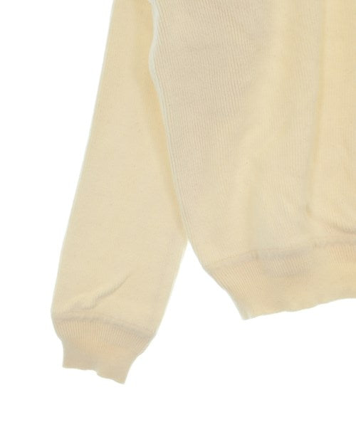 YAECA เสื้อกันหนาว