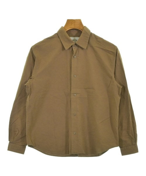 YAECA เสื้อลำลอง