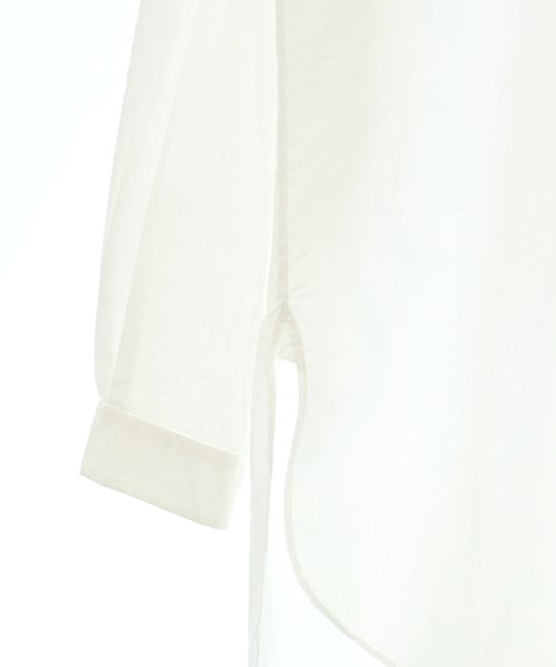 YAECA เสื้อลำลอง