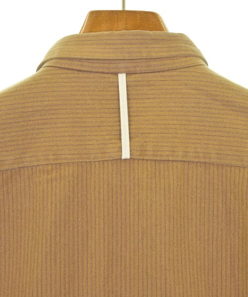 YAECA เสื้อลำลอง