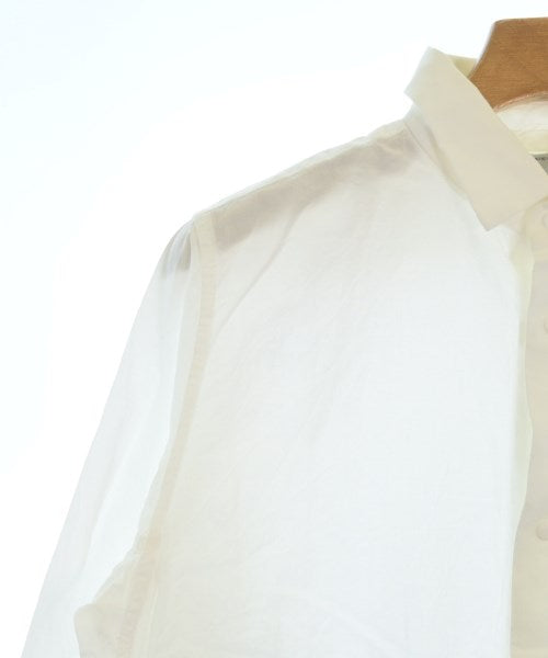 YAECA เสื้อลำลอง