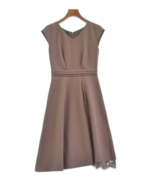 PROPORTION BODY DRESSING ชุดเดรส