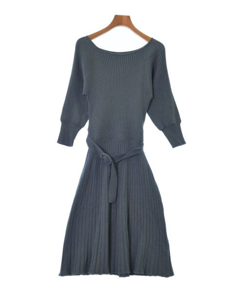 PROPORTION BODY DRESSING ชุดเดรส