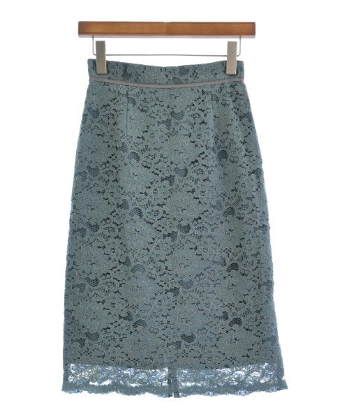 PROPORTION BODY DRESSING กระโปรงยาวถึงเข่า