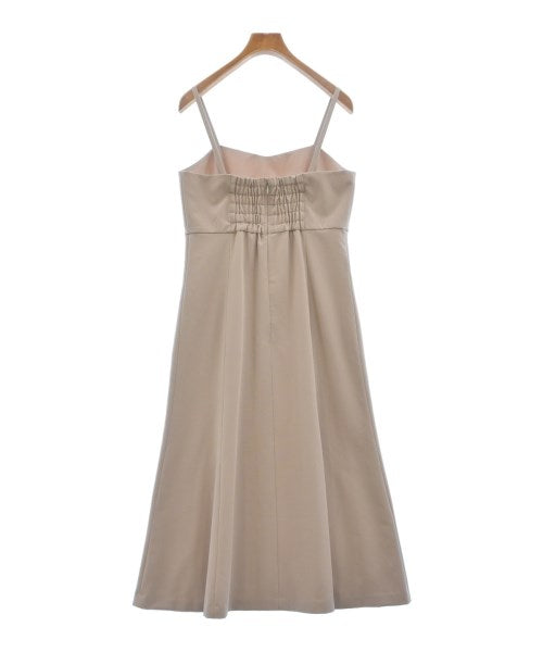 PROPORTION BODY DRESSING ชุดเดรส