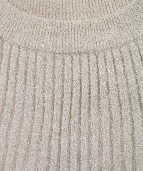 PROPORTION BODY DRESSING เสื้อกันหนาว