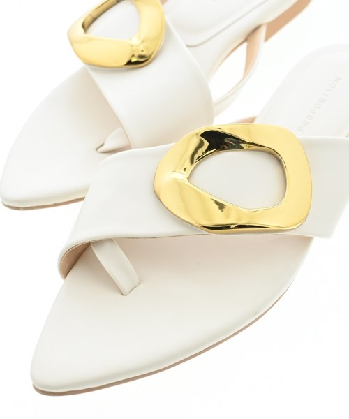 PROPORTION BODY DRESSING รองเท้าแตะ