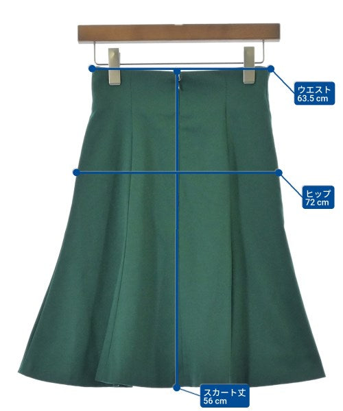 PROPORTION BODY DRESSING กระโปรงยาวถึงเข่า