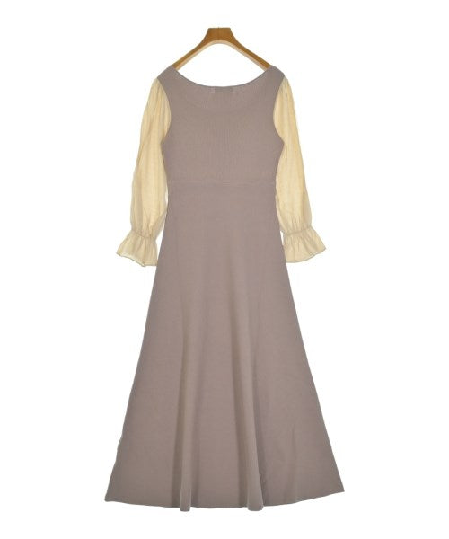 PROPORTION BODY DRESSING ชุดเดรส