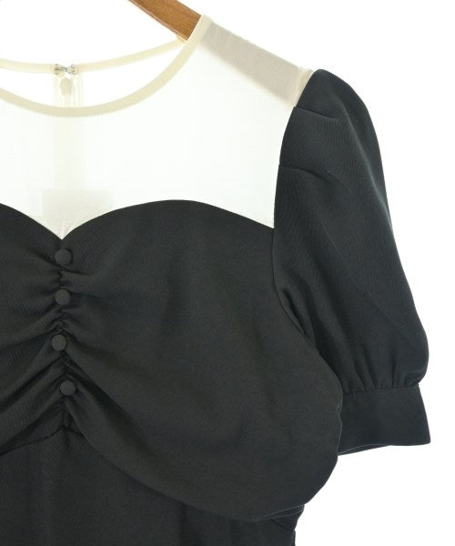 PROPORTION BODY DRESSING ชุดเดรส