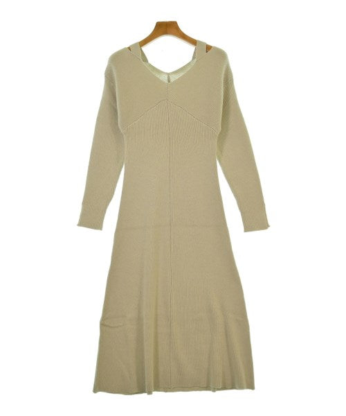 PROPORTION BODY DRESSING ชุดเดรส