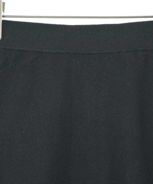 PROPORTION BODY DRESSING ชุดสูทแบบครบเซต (อื่นๆ)