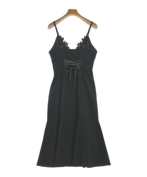 PROPORTION BODY DRESSING ชุดเดรส