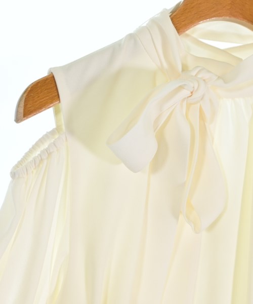PROPORTION BODY DRESSING เสื้อสตรี