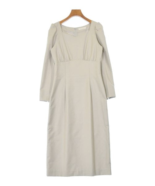 PROPORTION BODY DRESSING ชุดเดรส