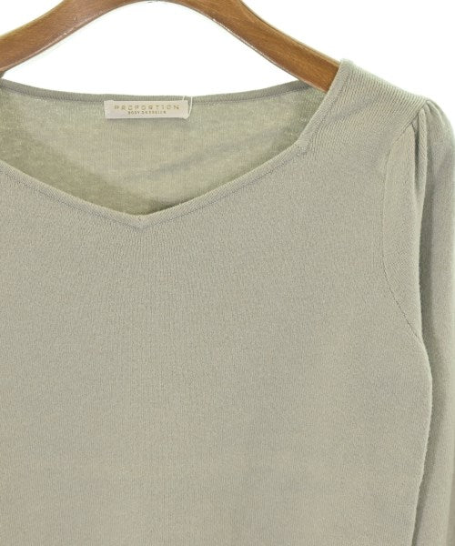 PROPORTION BODY DRESSING เสื้อกันหนาว