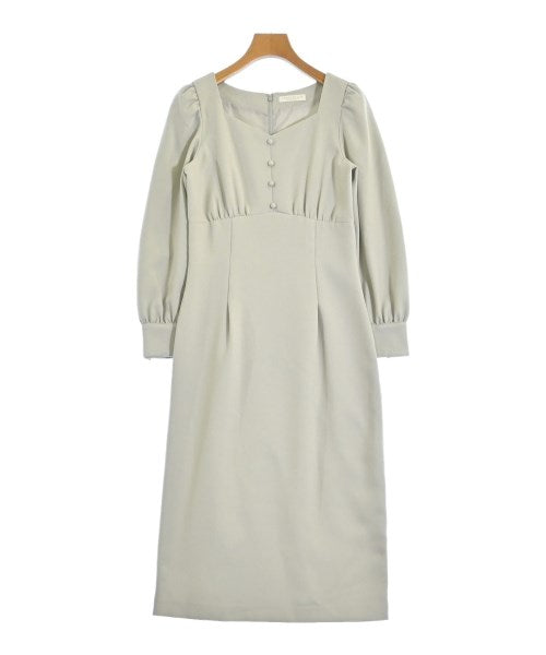 PROPORTION BODY DRESSING ชุดเดรส