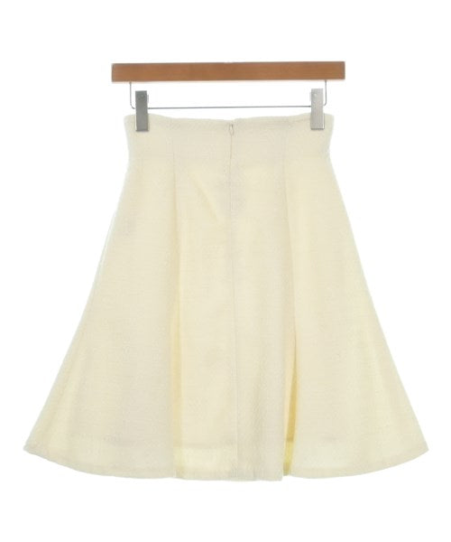 PROPORTION BODY DRESSING กระโปรงสั้น