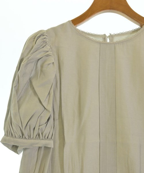 PROPORTION BODY DRESSING เสื้อสตรี