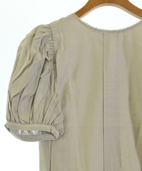 PROPORTION BODY DRESSING เสื้อสตรี
