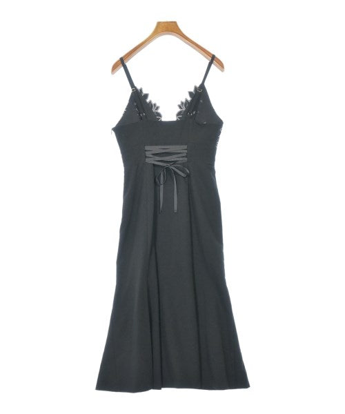 PROPORTION BODY DRESSING ชุดเดรส