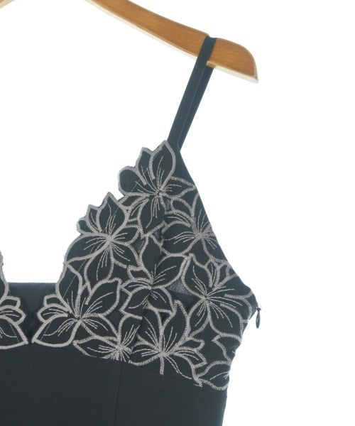 PROPORTION BODY DRESSING ชุดเดรส