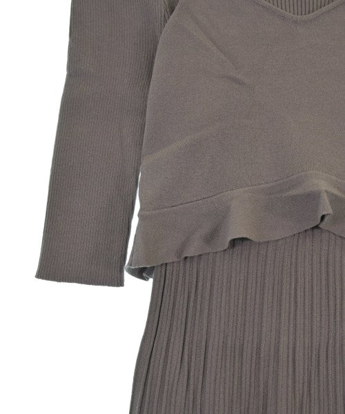 PROPORTION BODY DRESSING ชุดเดรส