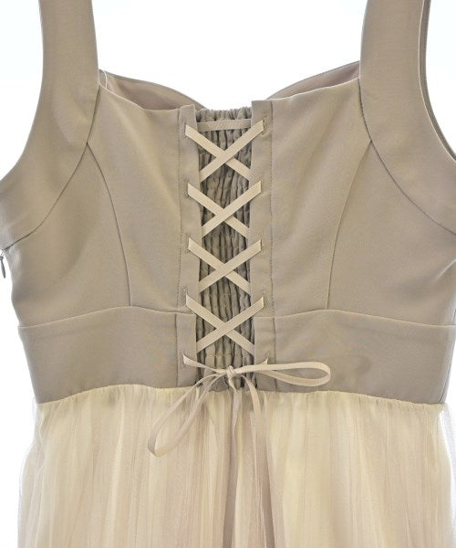 PROPORTION BODY DRESSING ชุดเดรส