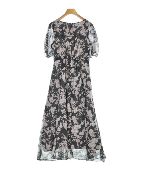 PROPORTION BODY DRESSING ชุดเดรส