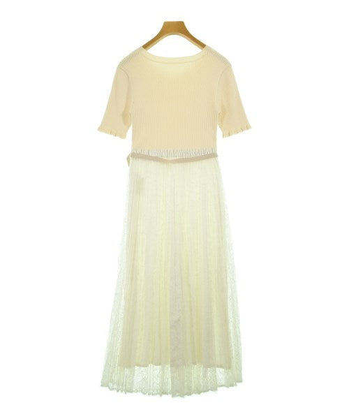 PROPORTION BODY DRESSING ชุดเดรส