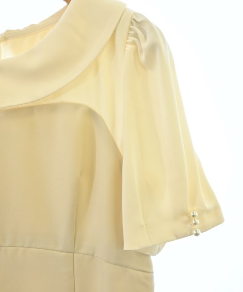 PROPORTION BODY DRESSING ชุดเดรส