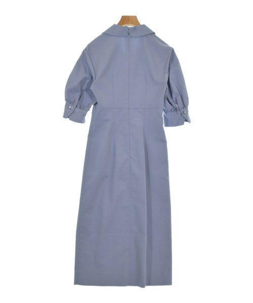 PROPORTION BODY DRESSING เดรสที่เป็นเสื้อเชิ้ตตัวยาว