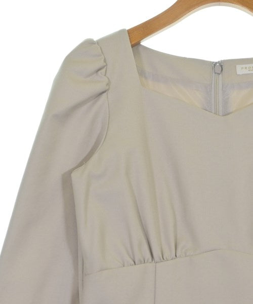PROPORTION BODY DRESSING ชุดเดรส