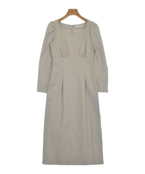 PROPORTION BODY DRESSING ชุดเดรส