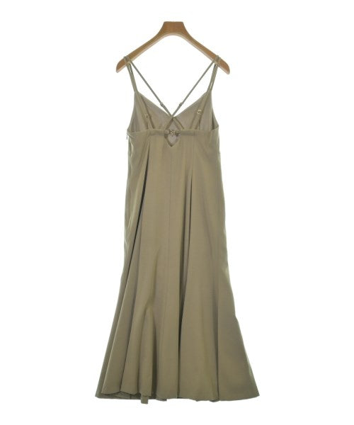 PROPORTION BODY DRESSING ชุดเดรส