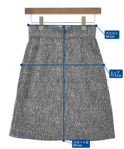 PROPORTION BODY DRESSING กระโปรงสั้น