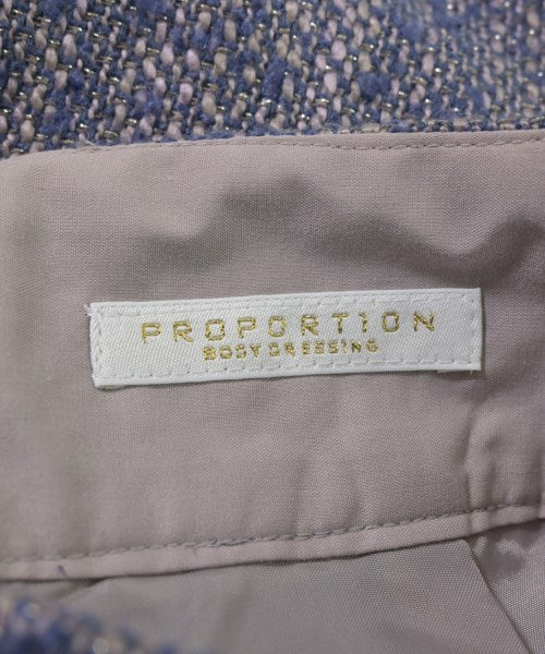 PROPORTION BODY DRESSING กระโปรงสั้น