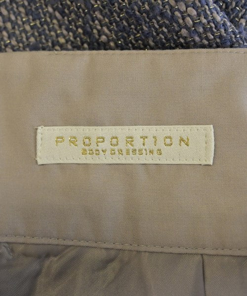 PROPORTION BODY DRESSING กระโปรงสั้น