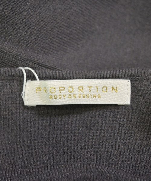 PROPORTION BODY DRESSING ชุดเดรส
