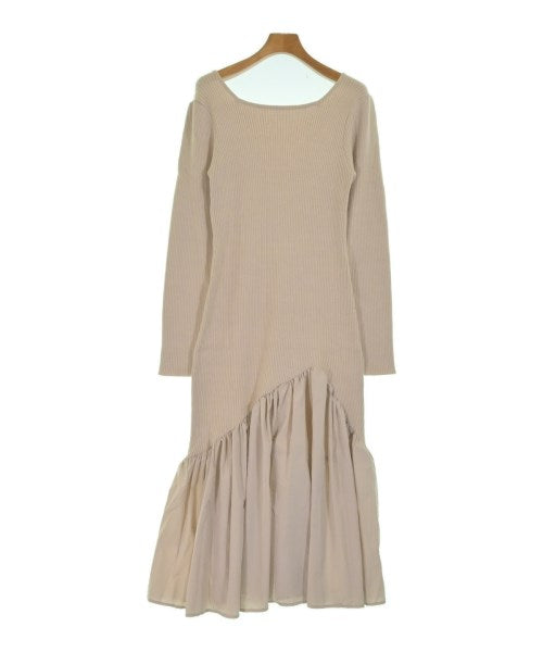 PROPORTION BODY DRESSING ชุดเดรส