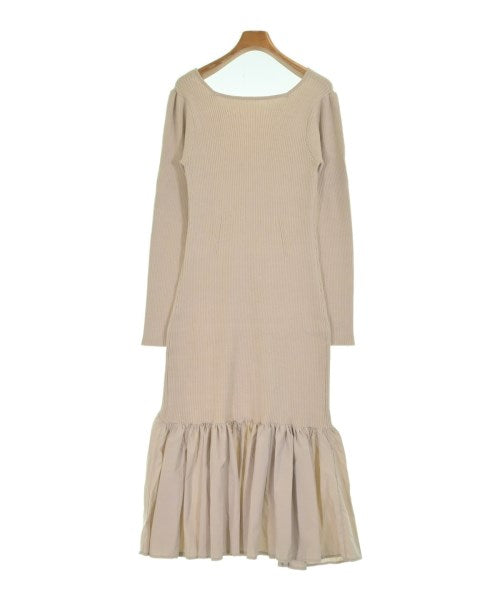 PROPORTION BODY DRESSING ชุดเดรส