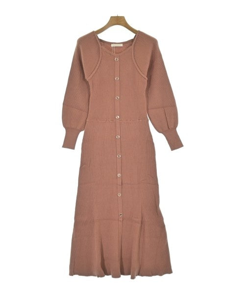 PROPORTION BODY DRESSING ชุดเดรส