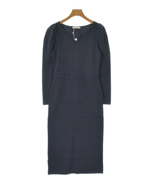 PROPORTION BODY DRESSING ชุดเดรส
