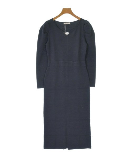 PROPORTION BODY DRESSING ชุดเดรส